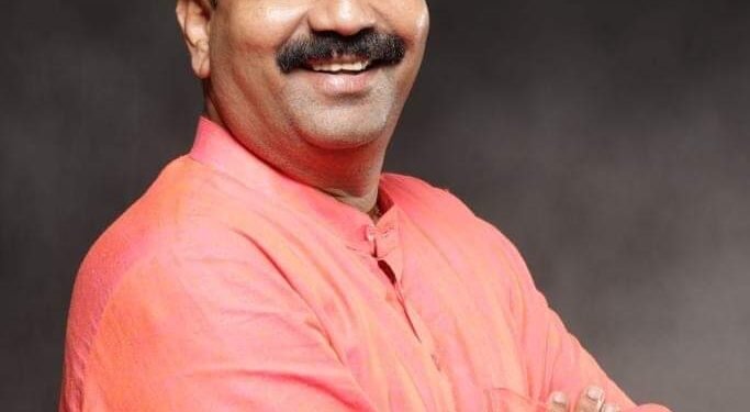 ಹಿಂದೂ ವಿರೋಧಿ ಧನಂಜಯ ಸರ್ಜಿಗೆ ಬಿಜೆಪಿ ಕಾರ್ಯಕರ್ತರಿಂದ ವಿರೋಧ..!ರಘುಪತಿ ಭಟ್ಟರನ್ನು ಗೆಲ್ಲಿಸಿ ಪಕ್ಷವನ್ನು ಶುದ್ಧಗೊಳಿಸಲು ಮುಂದಾದ ಕಾರ್ಯಕರ್ತರು…!