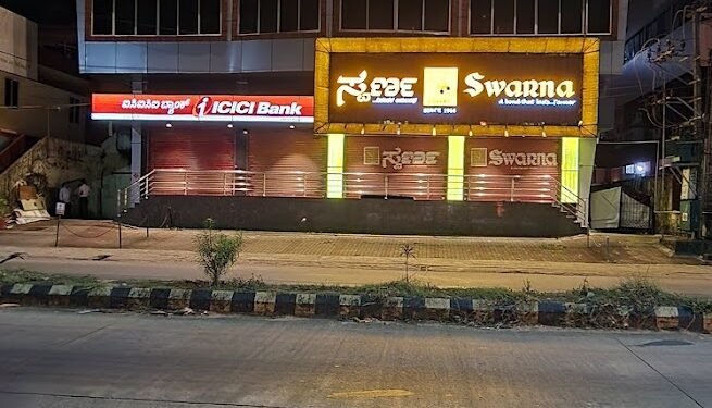 ಮನಪಾ ನೂತನ ಆಯುಕ್ತರ ನಿರ್ಧಾರದಿಂದ ನಗರದ ಅಕ್ರಮ ಕಟ್ಟಡದ ಮಾಲಕರಿಗೆ ನಡುಕ ಶುರು?!ಚಿಲಿಂಬಿಯಲ್ಲಿರುವ ಅಕ್ರಮ ಕಟ್ಟಡಕ್ಕೆ ಉರುಳುವ ಭಾಗ್ಯ?