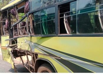 ಬಸ್ಸುಗಳ ನಡುವೆ ಢಿಕ್ಕಿ: ಐವರಿಗೆ ಗಾಯ